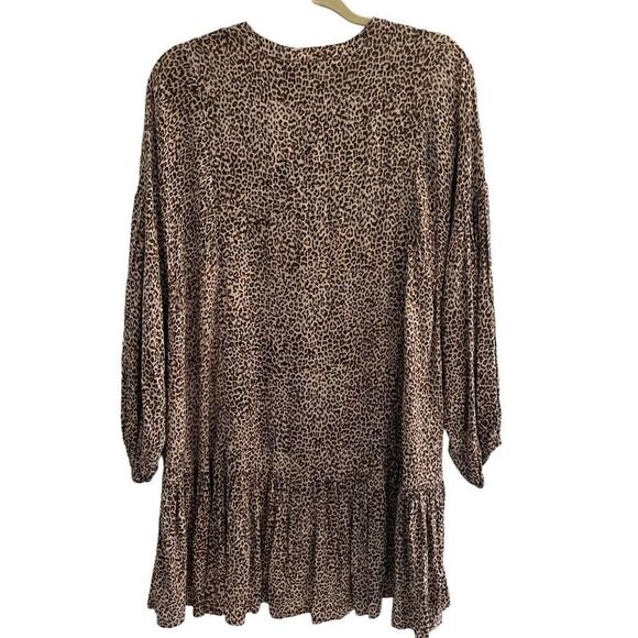 Vici Brown Tan Leopard Cheetah Print Long Sleeve Dress Women’s Size Small Flowy - Picture 8 of 9